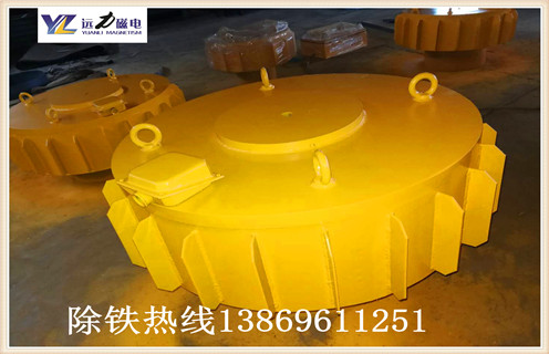 電磁除鐵器對鏟齒挖齒的吸力真是杠杠滴! 電磁除鐵器對鏟齒挖齒的吸力真是杠杠滴!