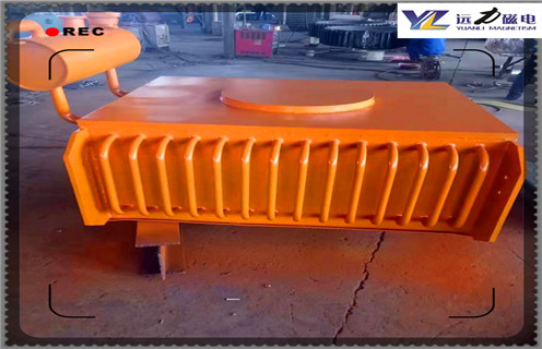 濰坊臨朐油冷式除鐵機磁選設(shè)備懸掛式電磁除鐵