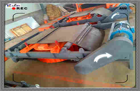 帶式強(qiáng)磁除鐵器 帶式強(qiáng)磁除鐵器