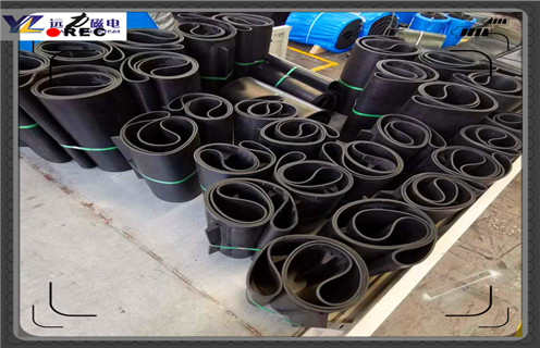 除鐵器皮帶，浙江除鐵器在皮帶運(yùn)用安裝_浙江皮帶式除鐵器訂制跑偏原因及如何調(diào)_刮板價(jià)格  