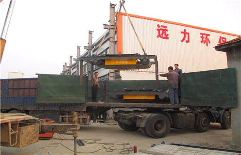 永磁滾筒除鐵器，內(nèi)蒙古永磁滾筒除鐵器知識參數(shù)_內(nèi)部磁塊安裝方法_內(nèi)蒙古永磁滾筒除鐵器型號價(jià)格