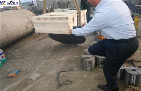 永磁除鐵器，15mm厚度的永磁除鐵器知識(shí)參數(shù)_內(nèi)部磁塊安裝方法_15mm厚度的永磁除鐵器型號(hào)價(jià)格