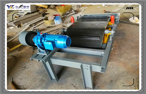 永磁自卸式除鐵器，貴州永磁自卸式除鐵器怎么換帶_技術(shù)參數(shù)_貴州永磁自卸式除鐵器怎么換帶磁塊安裝方式_如何換帶