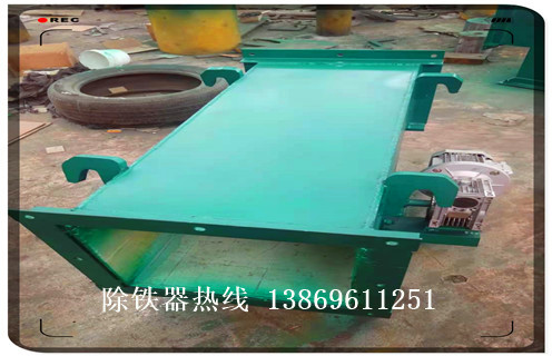 管道除鐵器，河北管道強磁除鐵器_河北管道強磁除鐵器廠家應(yīng)用安裝示意圖型12000高斯_可定制工作原理 